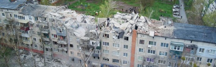 Российский удар по Славянску повредил более 50 домов, — Зеленский (ВИДЕО)