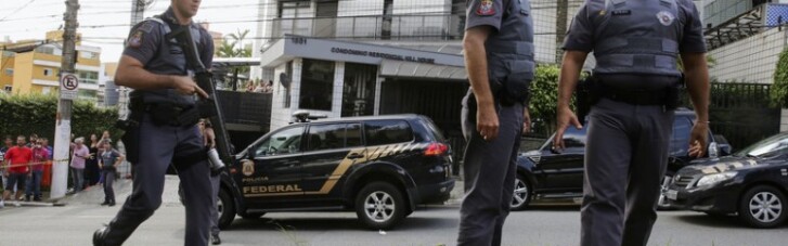 Коррупция по-бразильски: полиция не видит разницы между властью и оппозицией