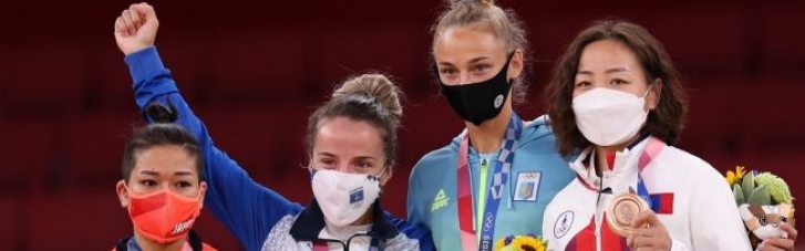 Зеленський привітав Білодід з "бронзою" Олімпіади-2020