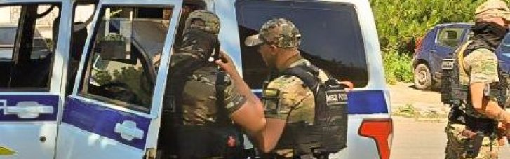 В Мариуполе оккупанты проводят новую волну жестоких зачисток и проверок