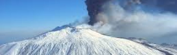 На Сицилії знову прокинувся найактивніший вулкан Європи