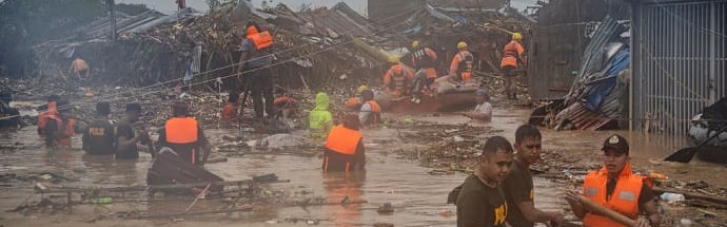 Супертайфун на Филиппинах унес жизни не менее 75 человек (ФОТО, ВИДЕО)