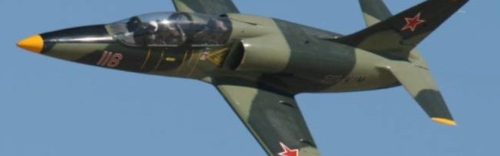 Вертикальна посадка: у Росії розбився літак Л-39