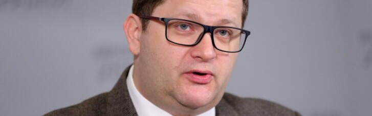 Володимир Ар'єв: Потрібно зупинити "Велике грабіжництво" і перекинути гроші на медзакупівлі