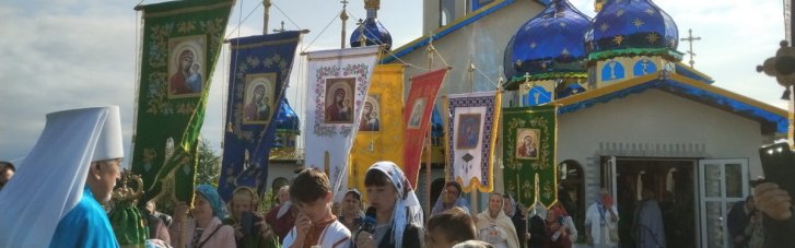 Монастир ПЦУ на Прикарпатті відмовився переходити на новоюліанський календар: "знову заставляють іти в "нову унію"