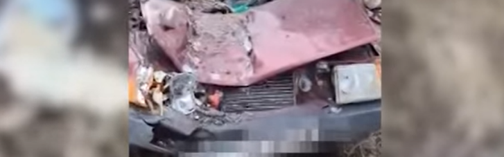 Російський танк розчавив авто з дитиною на Запоріжжі (ВІДЕО)