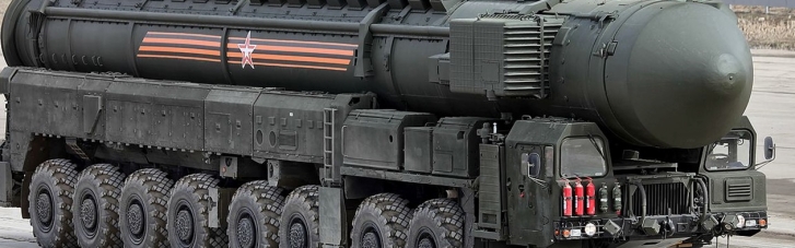 "Бряцают" ядерным оружием: Россия устроит учения стратегических комплексов "Ярс"
