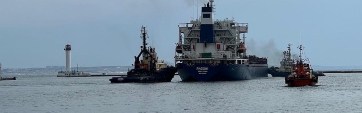 Перше судно з Одеси стане тестом для "зернового коридору", — ВМС