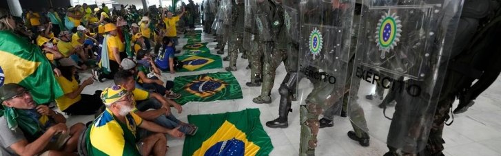 Штурм Капитолия 2.0. Как в Бразилии план Трампа перепели