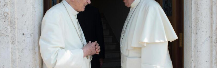Угроза двоепапия. Как "пенсионера" Бенедикта XVI используют против Франциска