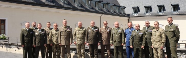 Делегація ЗСУ взяла участь у зустрічі командувачів ЗС країн Вишеградської четвірки
