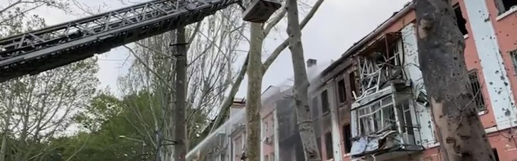 Нічний обстріл Миколаєва: рятувальники дістали тіло загиблого з-під завалів