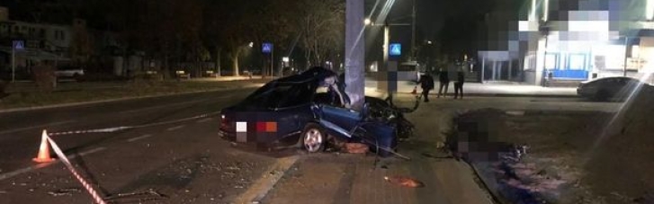 В Киевской области пьяный полицейский разбил машину и убил приятеля