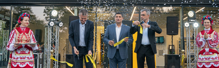 В Измаиле открылся новый автоцентр Renault