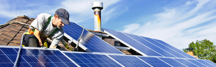 Сонячні станції для будинку. Чи будуть українці торгувати своєю електрикою  по-австралійськи?