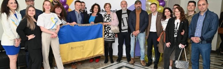 В Киеве при поддержке британского лорда открыли образовательный Гончаренко центр