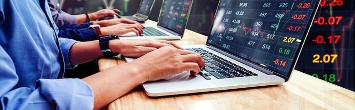 Експертами Traders Union визначено п'ятірку пріоритетних ноутбуків для трейдингу на Форекс у 2023 році
