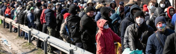 Российские пограничники не выпускают в Латвию украинских беженцев с оккупированных территорий, — Луганская ОВА