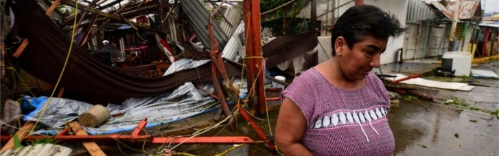 На Мексику обрушился ураган "Грейс": восемь человек погибло (ФОТО)