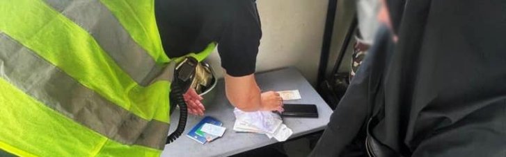 Грошовита паломниця: на в‘їзді до Києва зупинили жінку з солідною сумою валют