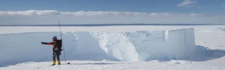 Від Антарктиди відколовся айсберг, більший площею за Київ (ФОТО, ВІДЕО)