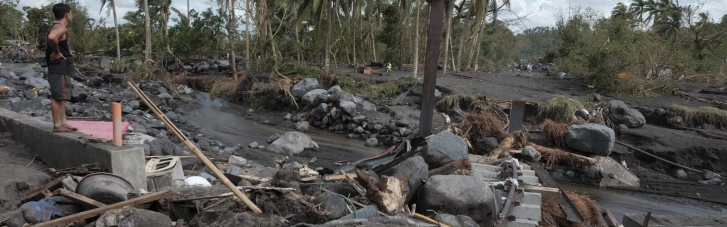 Жертвами супертайфуну на Філіппінах стали понад 160 людей