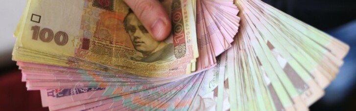 Кабмін назвав, хто зможе отримати 8 тисяч грн карантинної компенсації (СПИСОК)