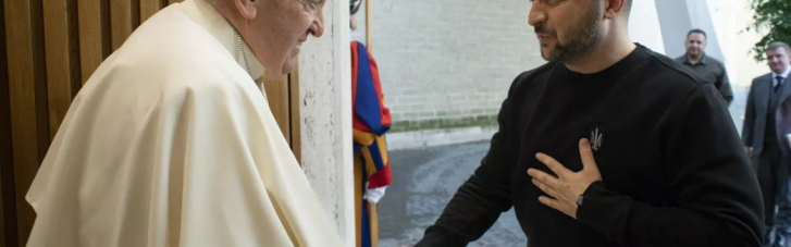 В Ватикане оправдались за слова Папы Франциска о "белом флаге"