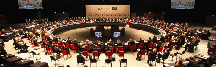 Киев сообщил Совету Европы об отступлении от Конвенции о правах человека
