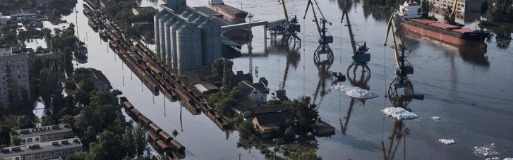 "Моршинская" предоставила 5 млн л питьевой воды пострадавшим от разрушения Каховской ГЭС при содействии ОП и ОВА