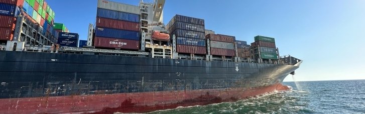 Без "зернової угоди" з Росією: з порту Одеси вийшло перше за місяць судно з продовольством