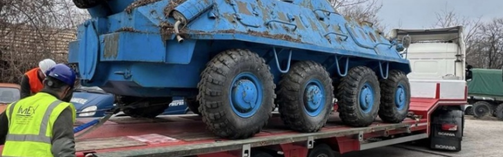 Болгария начала безвозмездную передачу бронетранспортеров Украине (ФОТО)