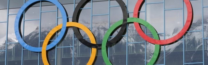 Не вітати й не тиснути руку: як НОК радить українським атлетам спілкуватися з росіянами на Олімпіаді