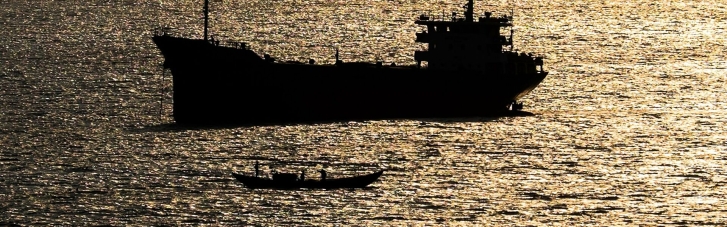 Біля берегів Туреччини зіткнулися судна, одне з них йшло з України в Китай