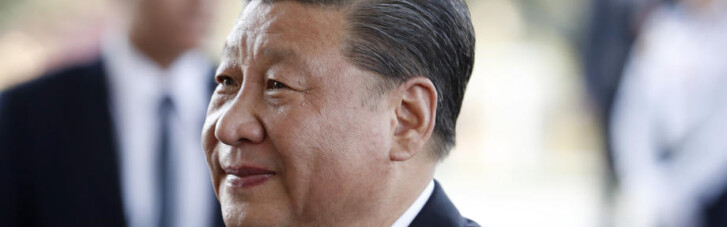 Таємниці Сі Цзіньпіна. Чому у лідера Китаю немає біографії англійською