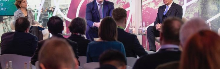 Виталий Кличко на конференции в Мюнхене встретился с делегацией США: Партнеры готовы присоединиться к осуществлению дальнейших реформ
