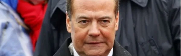 Одиозный "запасной президент" Медведев призвал убить Зеленского