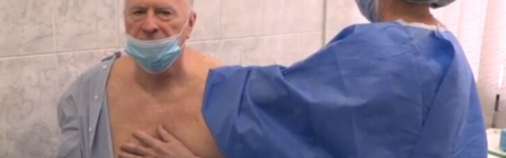 Жириновскому на камеру вкололи российскую вакцину от коронавируса (ВИДЕО)