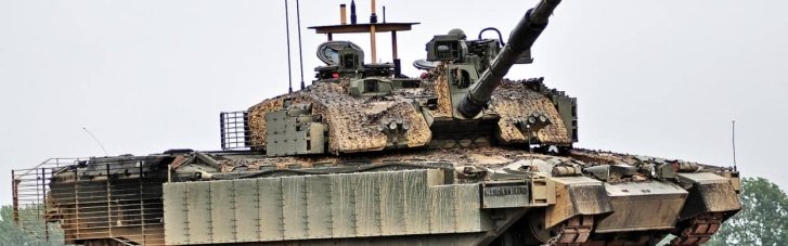 Українські військові пройшли навчання на танках Challenger 2 у Британії