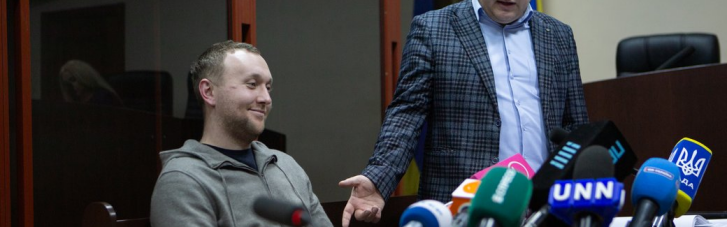 Суд оставил Романа Гринкевича под стражей, однако снова уменьшил сумму залога