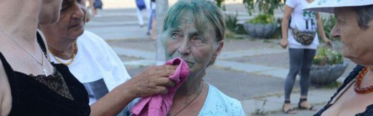 В Одесі оплакують Кобзона і Захарченко "вмили" зеленкою (ФОТО)