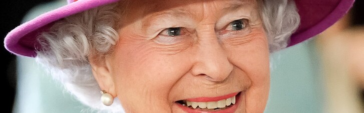 Королеві Британії – 96: у день народження Єлизавети II у Мережі показали її фото у дворічному віці