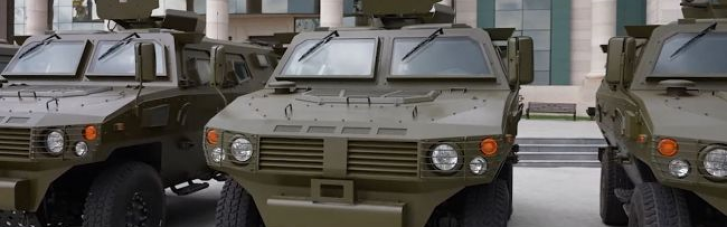 Кадиров похизувався китайськими військовим машинами, які отримали чеченські бойовики з "Ахмату" (ВІДЕО)