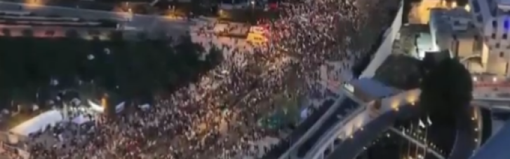 В Ізраїлі тисячі людей вийшли на антиурядові протести проти Нетаньягу