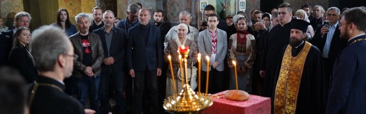 В Киево-Печерской лавре впервые за сотни лет помолились за упокой Мазепы