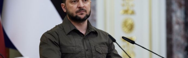 Братська могила на Київщині: Зеленський погрожує припинити будь-які переговори з РФ
