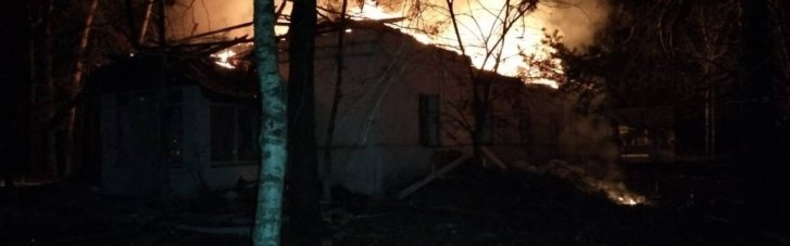 Россияне ударили дронами по полигону ГСЧС на Харьковщине, вспыхнул пожар (ФОТО)