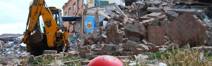 Удар по Орехову: погибли семь человек, спасательные работы завершены