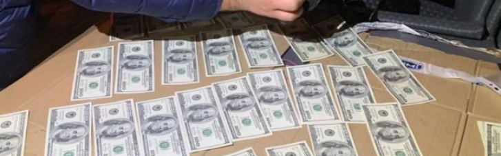 На Київщині затримали прокурора, який вимагав $30 тисяч хабара