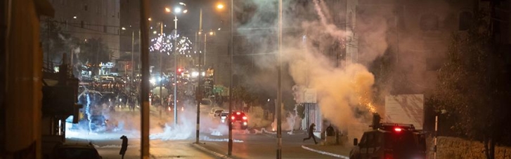 В израильском городе Лод введено чрезвычайное положение из-за столкновений арабов и евреев (ВИДЕО)